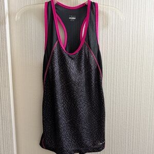 Hind Black Racer back Workout Tank Size S